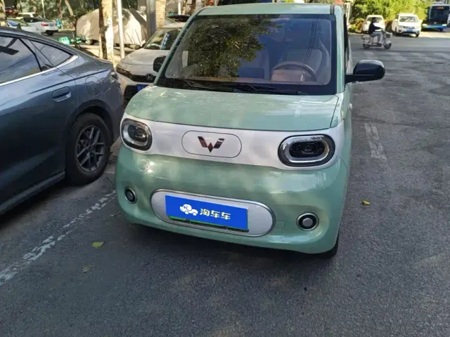 Wuling Hongguang Mini EV — Фото автомобиля 2