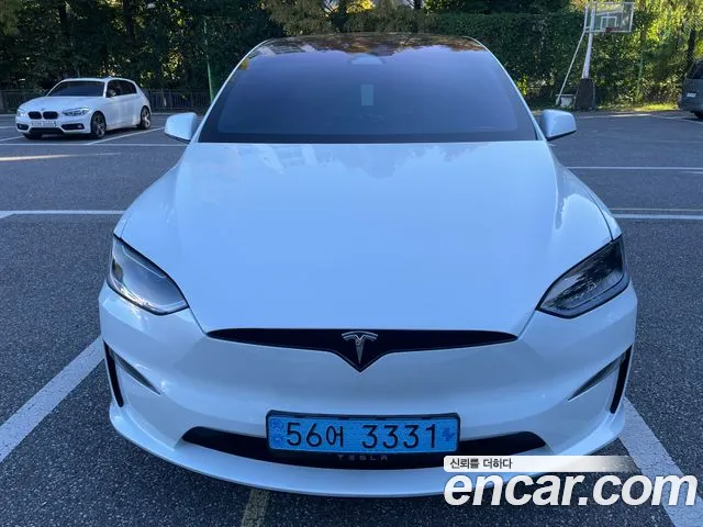 Фотография автомобиля — Tesla Model X