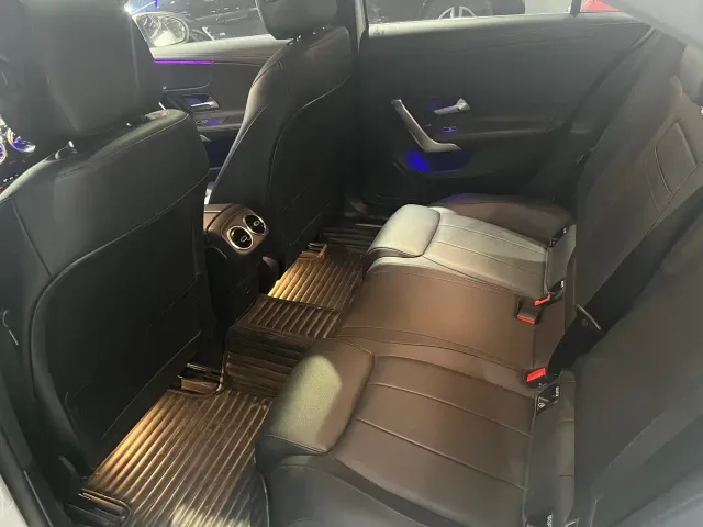 Mercedes-Benz A-Class — Фото автомобиля 8