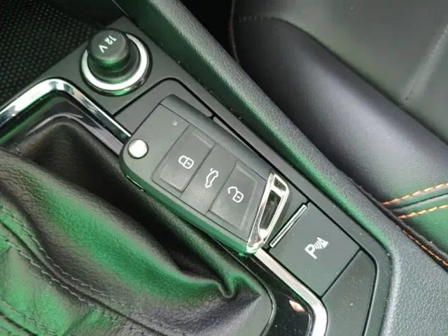 Volkswagen Bora 2023 200TSI DSG Yuexing PRO Edition — Фото автомобиля 8