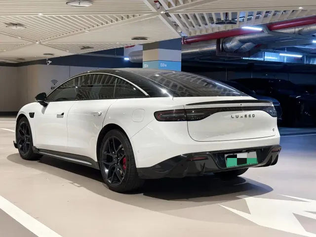 Luxeed S7 — Фото автомобиля 4