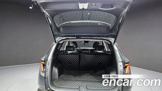 Hyundai Tucson Tucson (NX4) Бензин 1.6 Turbo 4WD — Фото автомобиля 20