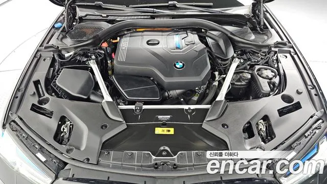 BMW 5 Series G30 — Фото автомобиля 9