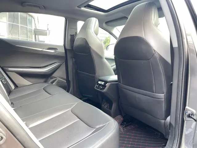 Changan Raeton Plus — Фото автомобиля 8
