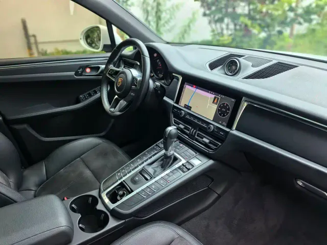 Porsche Macan — Фото автомобиля 6