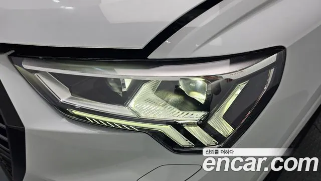 Audi Q3 35 TDI Premium — Фото автомобиля 21