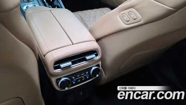Genesis GV80 2.5T Бензин AWD — Фото автомобиля 17