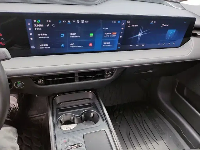 Ford Mondeo — Фото автомобиля 12