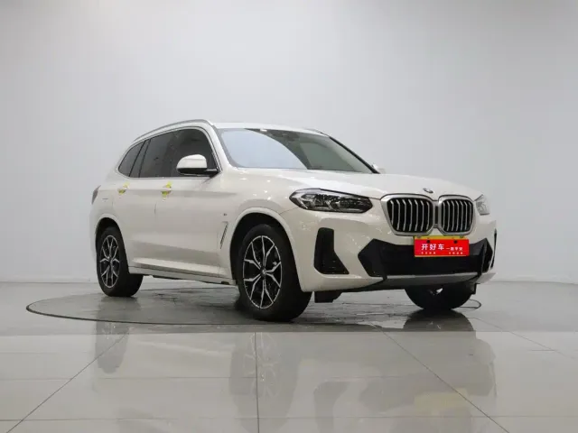 BMW X3 — Фото автомобиля 3