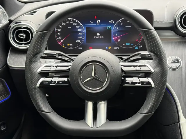 Mercedes-Benz C-Class — Фото автомобиля 16