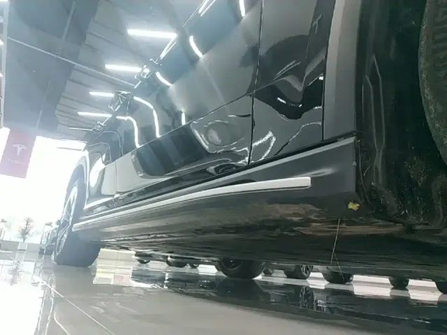 Mercedes-Benz EQE SUV — Фото автомобиля 20