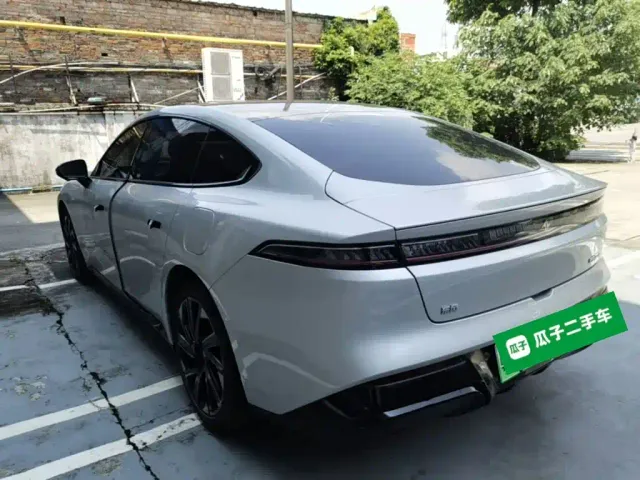 Dongfeng eπ 007 — Фото автомобиля 4