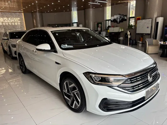 Volkswagen Sagitar — Фото автомобиля 7