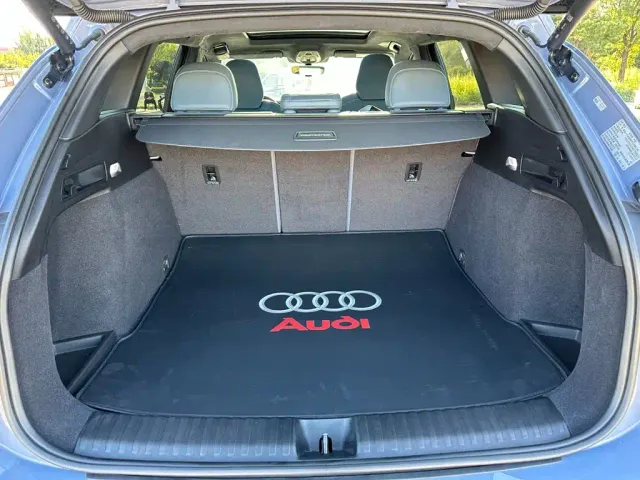 Audi Q6L e-tron — Фото автомобиля 8