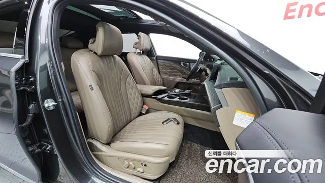 Kia K8 Hybrid — Фото автомобиля 16