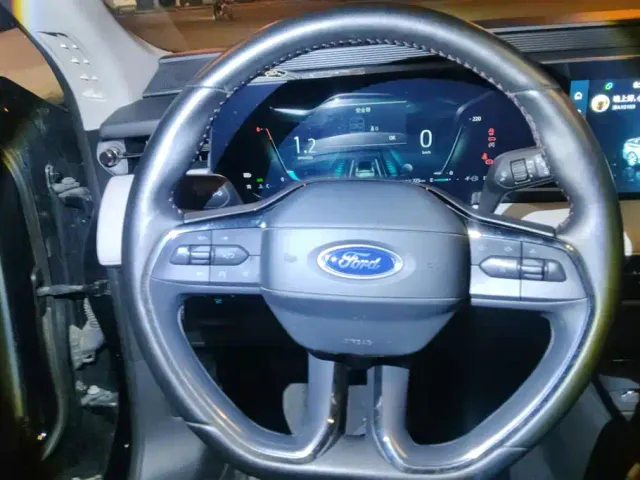 Ford Mondeo — Фото автомобиля 15