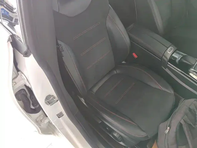 Mercedes-Benz CLA-Class — Фото автомобиля 24