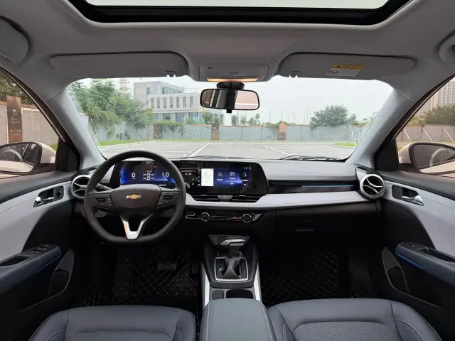 Chevrolet Monza — Фото автомобиля 7