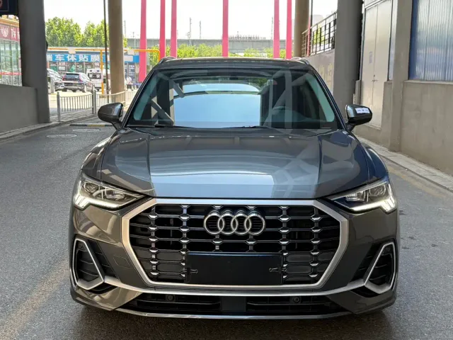 Audi Q3 — Фото автомобиля 2