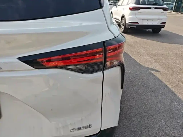 Toyota Granvia — Фото автомобиля 7