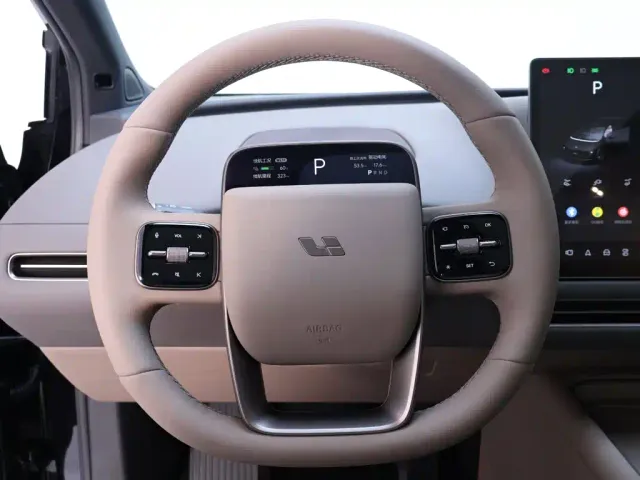 Li Auto i6 — Фото автомобиля 16