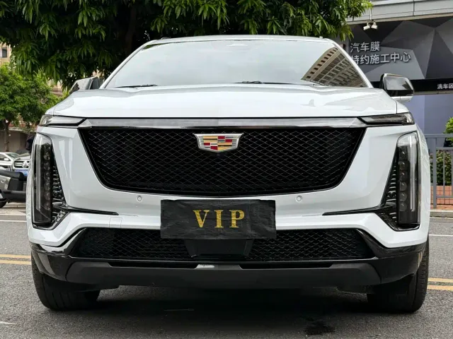Cadillac XT5 — Фото автомобиля 2