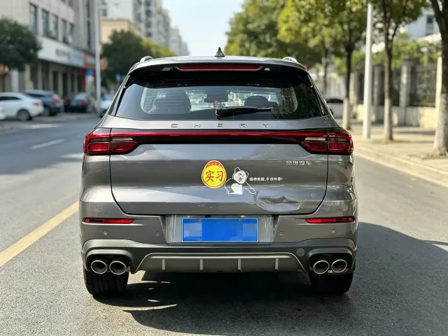 Chery Tiggo 8 — Фото автомобиля 5