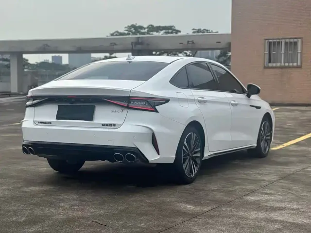 Chery Arrizo 8 — Фото автомобиля 9