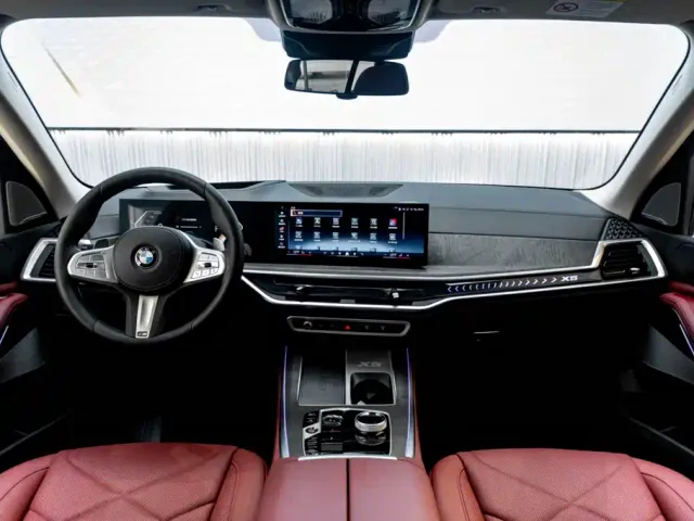 BMW BMW X5 2023 xDrive 30Li Premium M Sport Package — Фото автомобиля 15