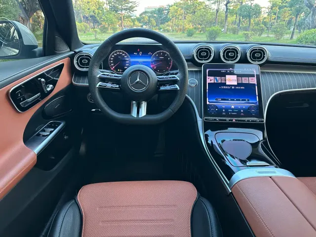 Mercedes-Benz C-Class — Фото автомобиля 6