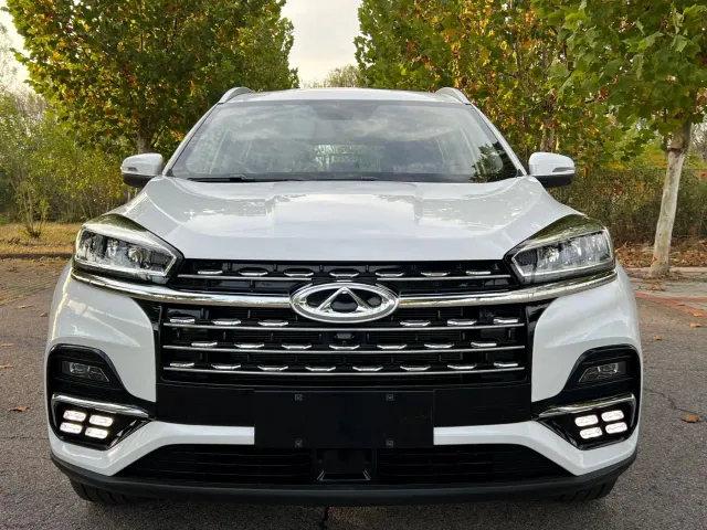 Chery Tiggo 8 — Фото автомобиля 2