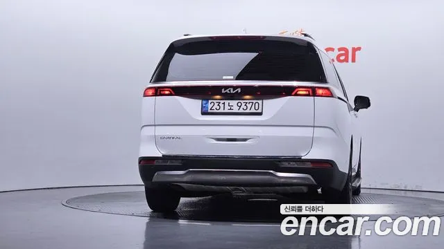 Kia Canival Carnival 4 поколение Бензин 9 мест Noblesse — Фото автомобиля 4