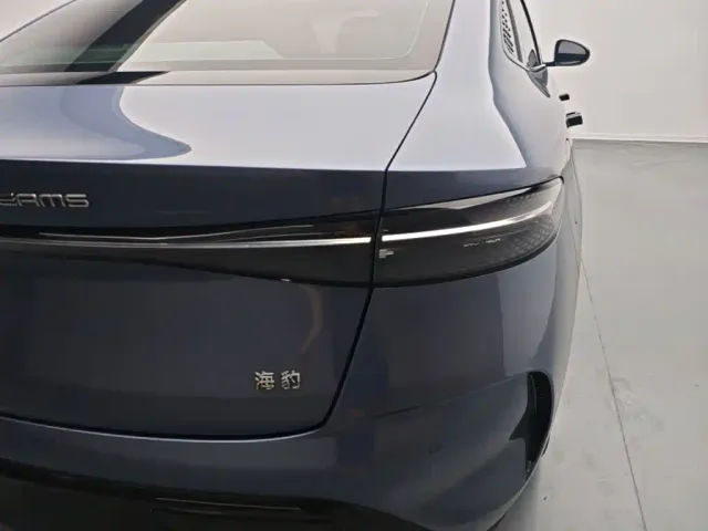 BYD Seal — Фото автомобиля 7