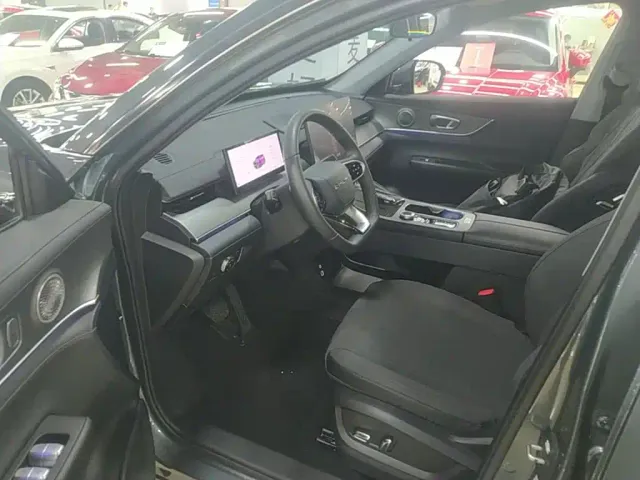 Chery Tiggo 8 PLUS — Фото автомобиля 15