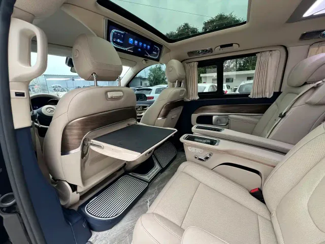 Mercedes-Benz V-Class — Фото автомобиля 8