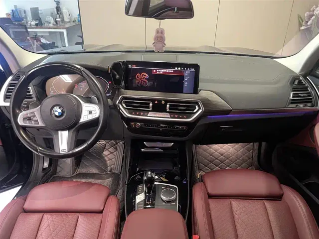 BMW X3 — Фото автомобиля 12