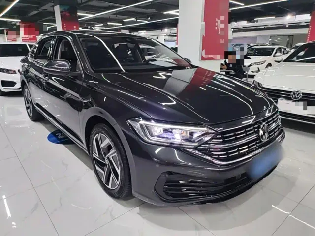 Volkswagen Sagitar — Фото автомобиля 3