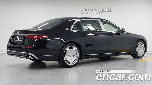 Mercedes-Benz S-Class — Фото автомобиля 2