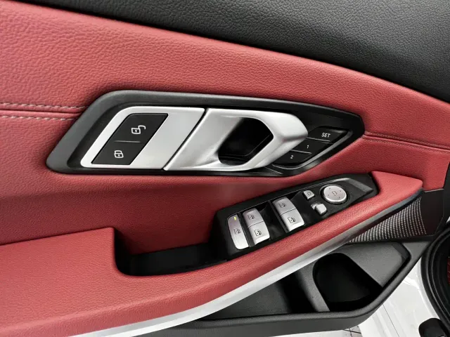 BMW 3 Series — Фото автомобиля 19