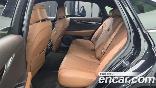 Genesis G80 Бензин 2.5 турбо AWD — Фото автомобиля 9