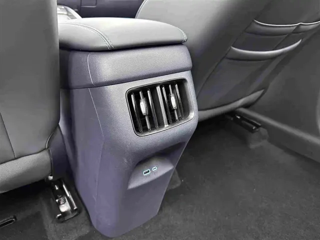 BYD Seal 05 DM-i — Фото автомобиля 22
