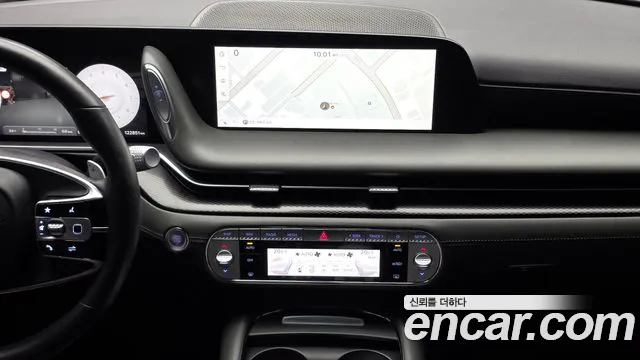 Genesis G90 Бензин 3.5 турбо AWD — Фото автомобиля 4