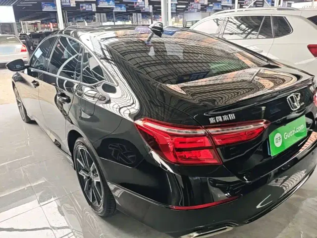 Honda Inspire — Фото автомобиля 4