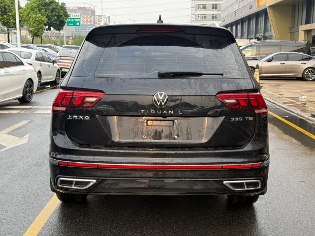 Volkswagen Tiguan L — Фото автомобиля 7