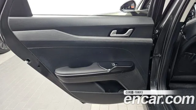 Kia K5 K5 3 поколение — Фото автомобиля 25