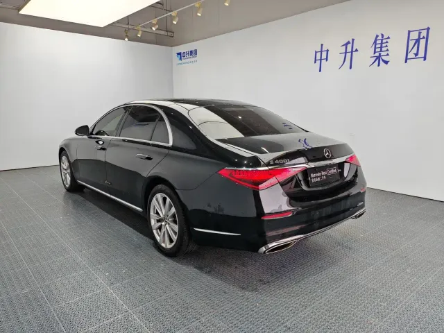 Mercedes-Benz S-Class — Фото автомобиля 4