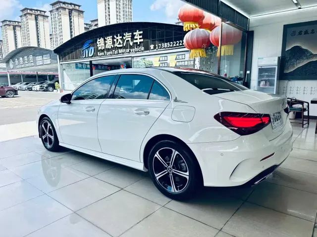 Mercedes-Benz A-Class — Фото автомобиля 9