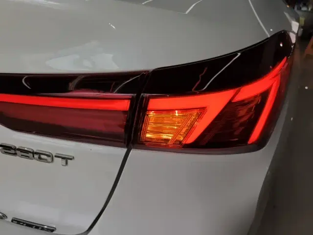 Changan Eado — Фото автомобиля 7