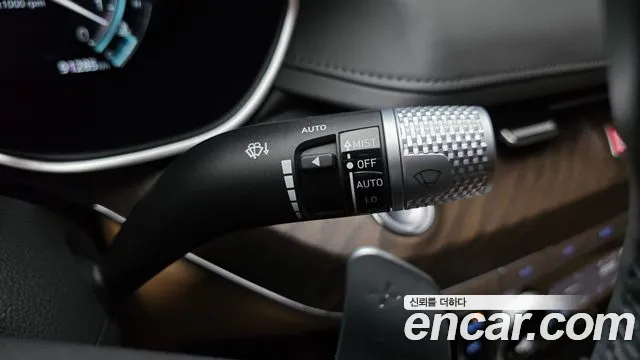 Genesis G80 Бензин 3.5 турбо AWD — Фото автомобиля 28