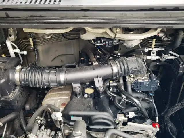Dongfeng Fengxing Lingzhi 2022 M5L 1.6L Utility 7-Seater — Фото автомобиля 7